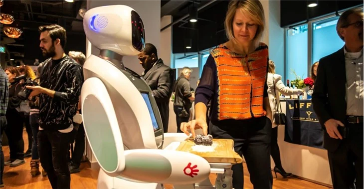 Robot Bringing Food price